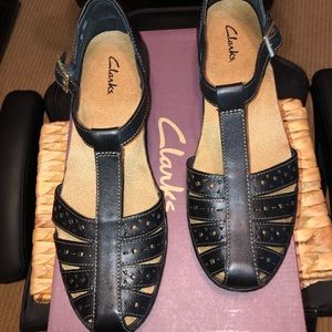 Clarks Women’s Shoes, NIB, Black 9M - Wendy Valley